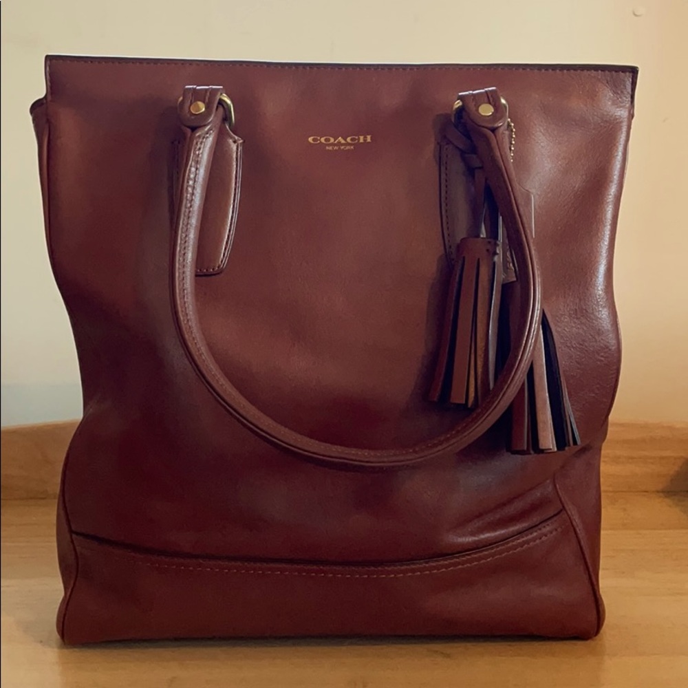 EUC Auth Leather Coach Tote